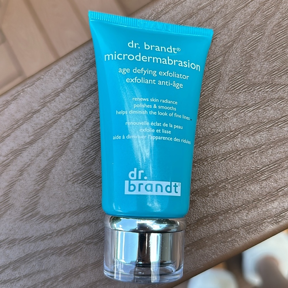 Dr. Brandt Microdermabrasion Age Defying Exfoliator anti-aging NWT sealed 2 .oz - Picture 4 of 5